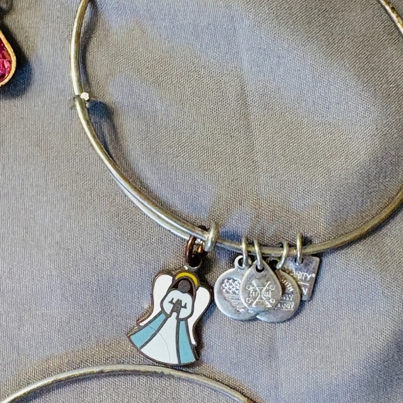 Alex & Ani Set of 5 Bracelets Charms Angel Pink Dragonfly Mother - Picture 2 of 7